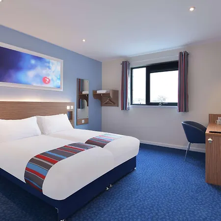 Travelodge Glasgow Braehead Hotel-3
